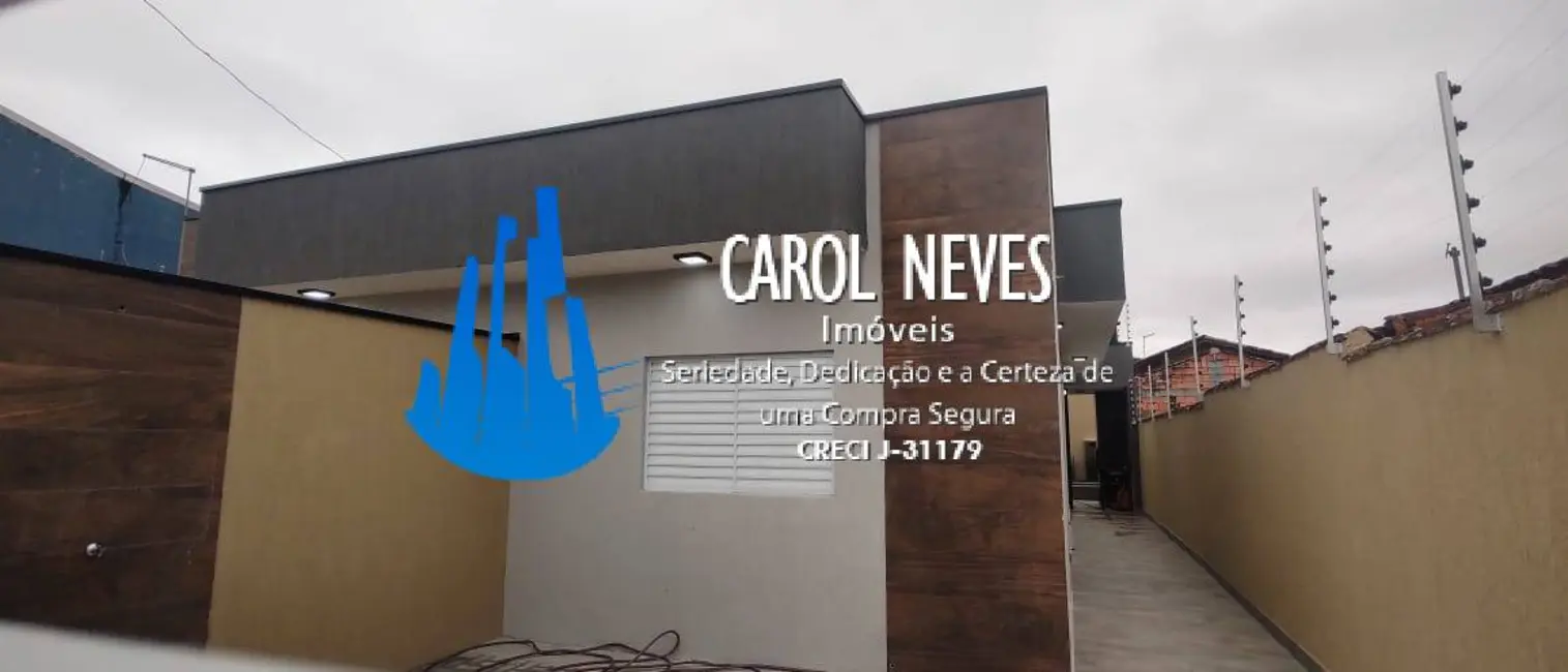 Foto 2 de Casa com 2 quartos à venda, 69m2 em Itanhaem - SP