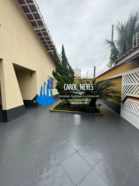 Casa com 3 quartos à venda, 288m2 em Flórida, Praia Grande - SP - imagem 3 Foto 3 de Casa com 3 quartos à venda, 288m2 em Flórida, Praia Grande - SP