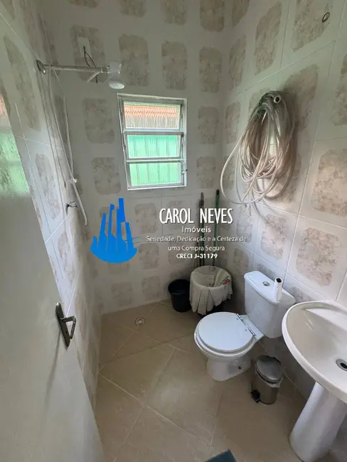 Foto 8 de Casa com 2 quartos à venda, 78m2 em Mongagua - SP