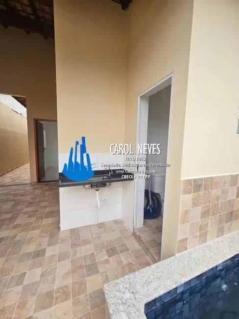 Foto 3 de Casa com 2 quartos à venda, 71m2 em Itanhaem - SP