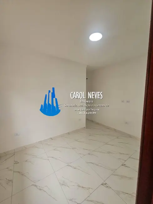 Foto 5 de Casa com 2 quartos à venda, 71m2 em Itanhaem - SP
