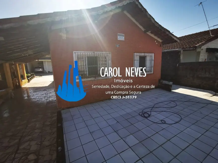 Foto 2 de Casa com 2 quartos para alugar, 140m2 em Mongagua - SP