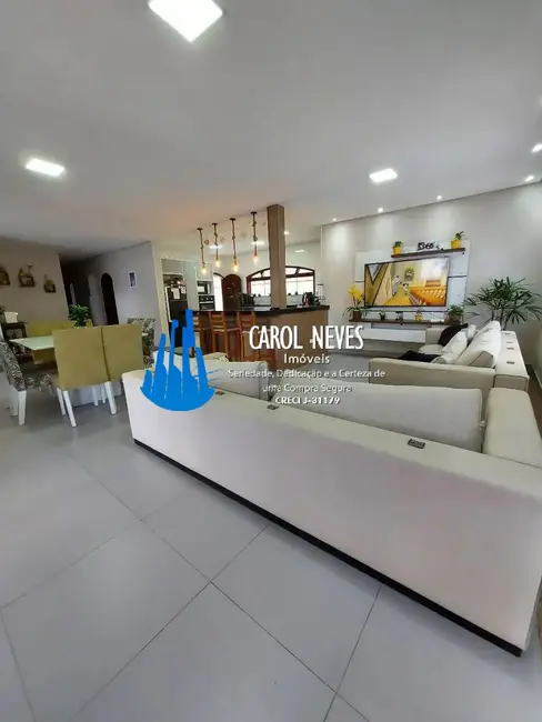 Casa com 4 quartos à venda, 259m2 em Flórida, Praia Grande - SP - imagem 4 Foto 4 de Casa com 4 quartos à venda, 259m2 em Flórida, Praia Grande - SP