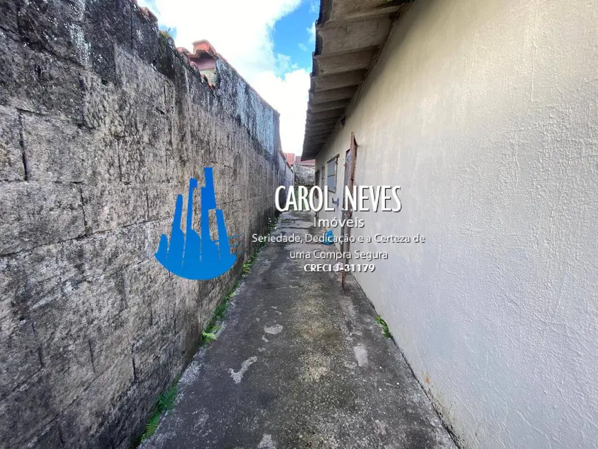 Foto 2 de Casa com 1 quarto à venda, 70m2 em Mongagua - SP