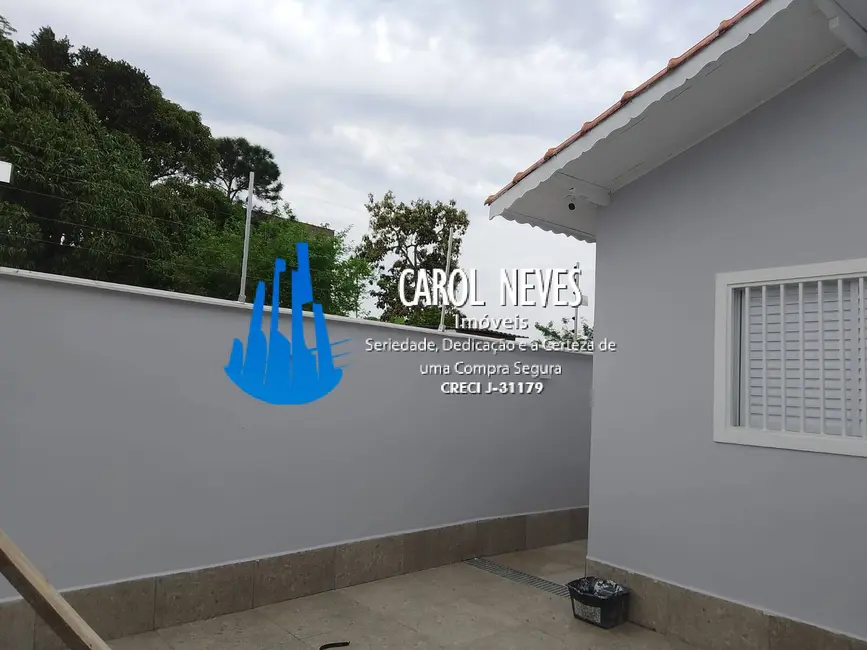 Foto 2 de Casa com 2 quartos à venda, 60m2 em Mongagua - SP