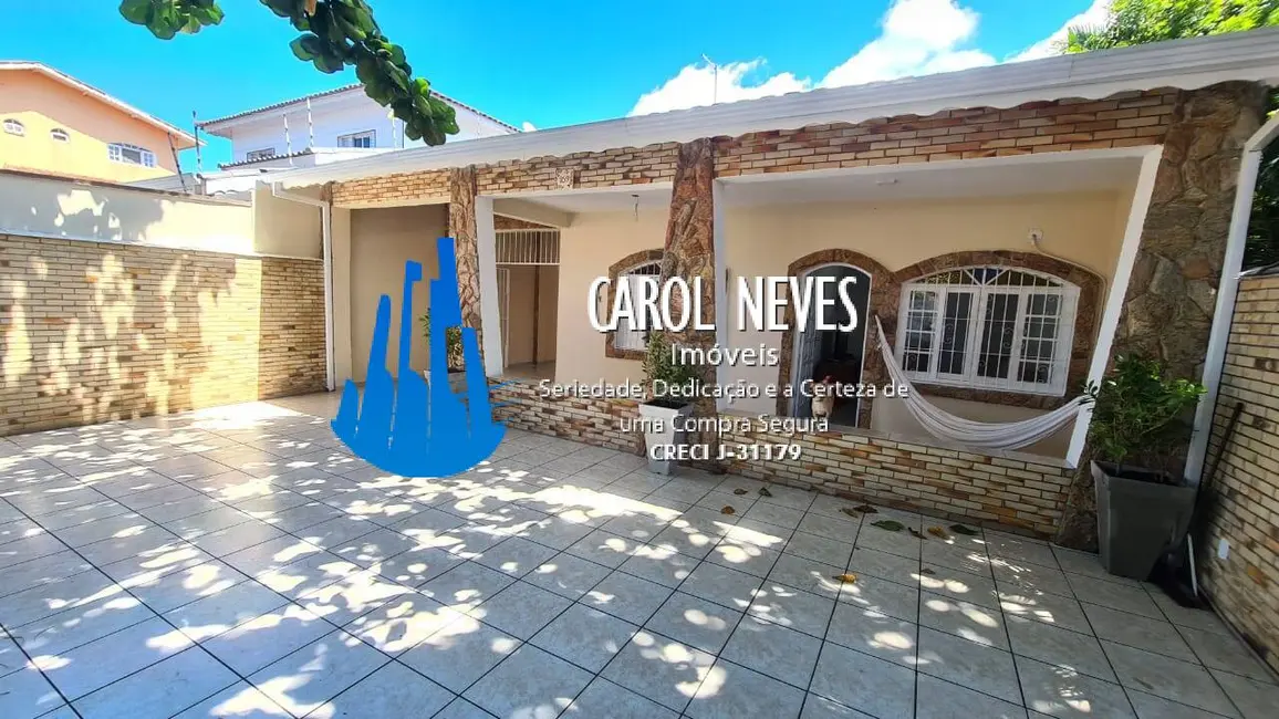 Casa com 3 quartos à venda, 231m2 em Peruibe - SP - imagem 3 Foto 3 de Casa com 3 quartos à venda, 231m2 em Peruibe - SP