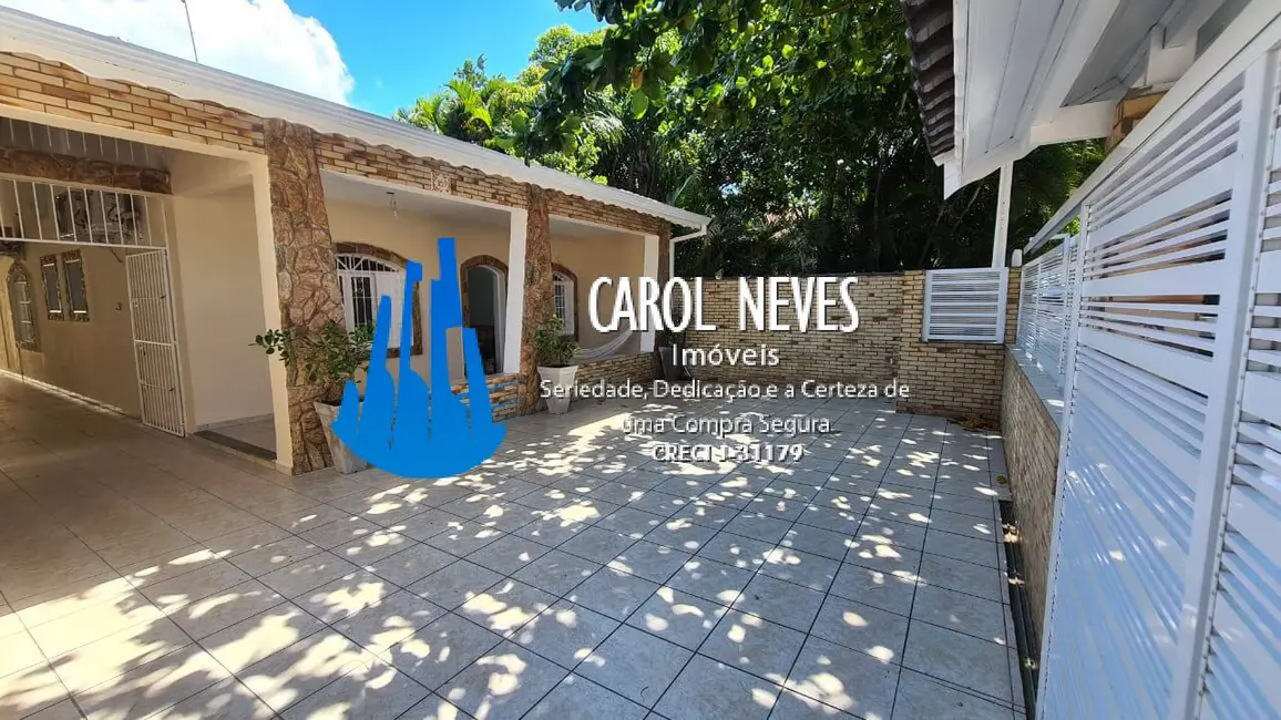 Casa com 3 quartos à venda, 231m2 em Peruibe - SP - imagem 4 Foto 4 de Casa com 3 quartos à venda, 231m2 em Peruibe - SP