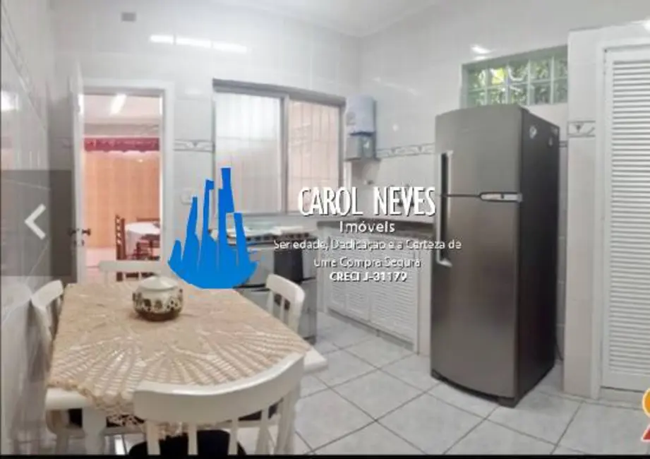 Casa com 3 quartos à venda, 231m2 em Peruibe - SP - imagem 7 Foto 7 de Casa com 3 quartos à venda, 231m2 em Peruibe - SP