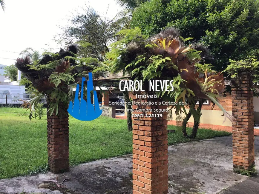 Foto 4 de Casa com 5 quartos à venda, 1300m2 em Peruibe - SP