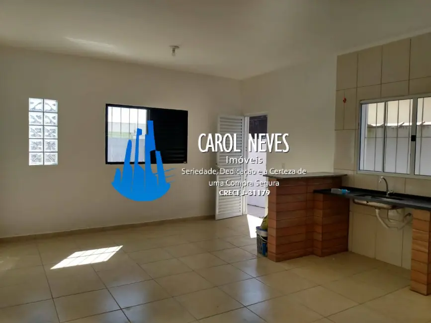 Foto 5 de Casa com 2 quartos à venda, 67m2 em Itanhaem - SP