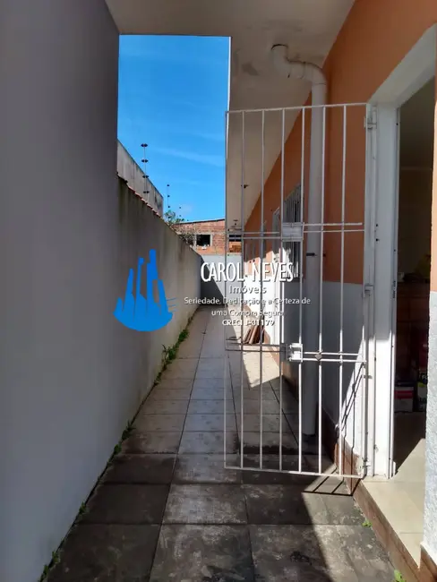 Foto 4 de Casa com 2 quartos à venda, 67m2 em Itanhaem - SP