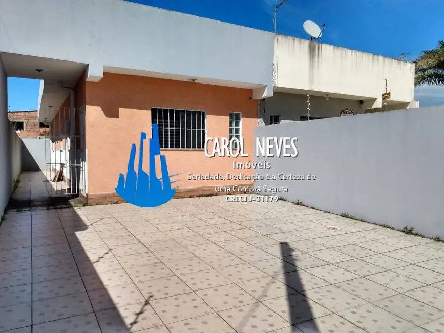 Foto 2 de Casa com 2 quartos à venda, 67m2 em Itanhaem - SP