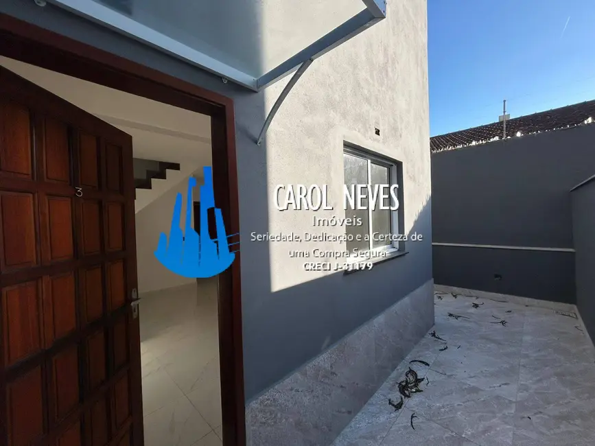 Casa de Condomínio com 2 quartos à venda, 80m2 em Itanhaem - SP - imagem 2 Foto 2 de Casa de Condomínio com 2 quartos à venda, 80m2 em Itanhaem - SP