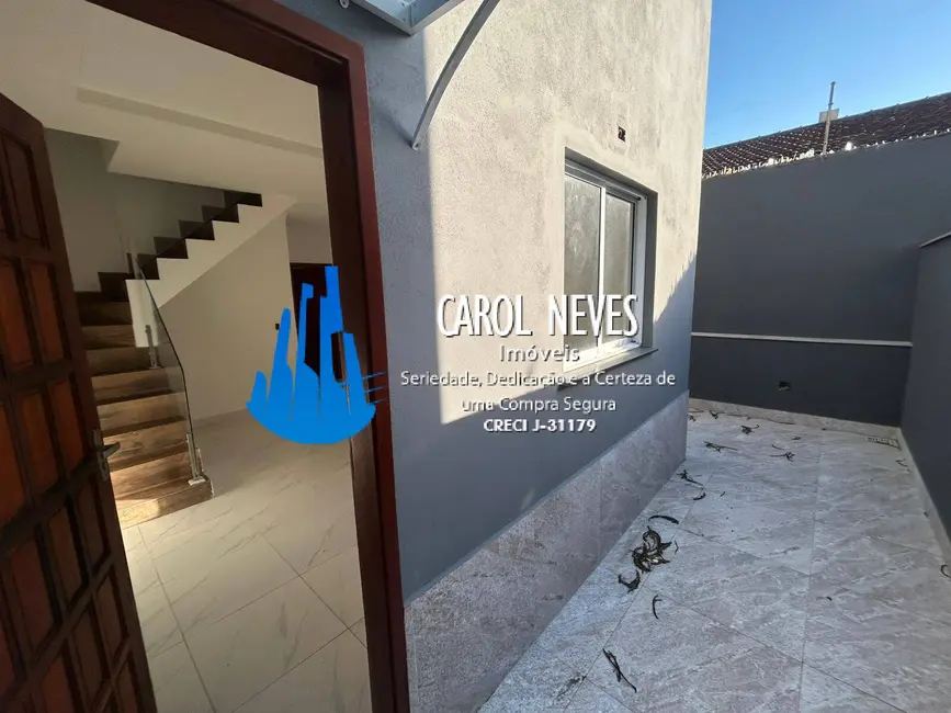 Casa de Condomínio com 2 quartos à venda, 80m2 em Itanhaem - SP - imagem 3 Foto 3 de Casa de Condomínio com 2 quartos à venda, 80m2 em Itanhaem - SP