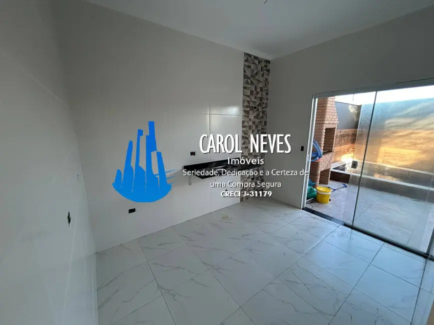 Foto 5 de Casa de Condomínio com 2 quartos à venda, 80m2 em Itanhaem - SP