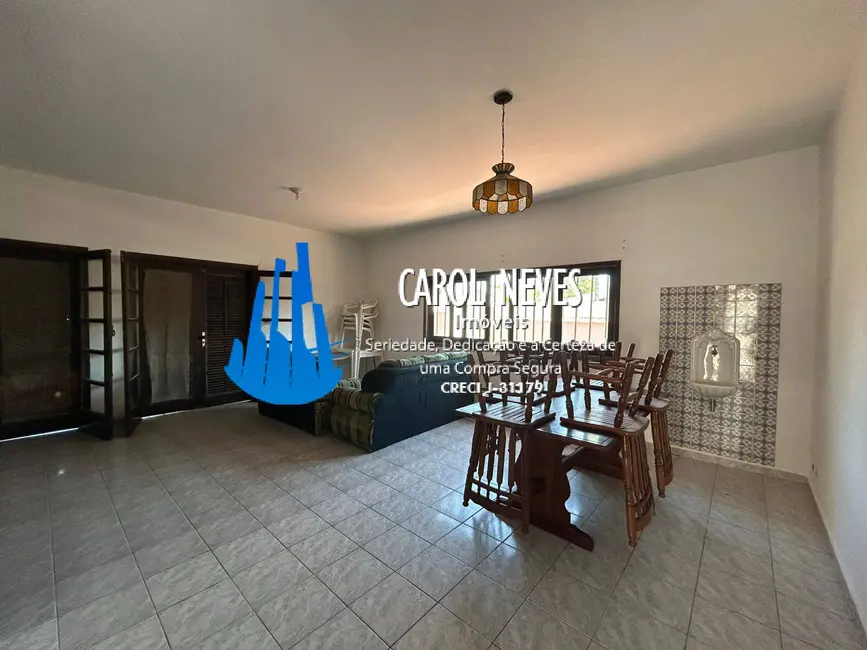 Foto 9 de Casa com 5 quartos à venda, 140m2 em Itanhaem - SP