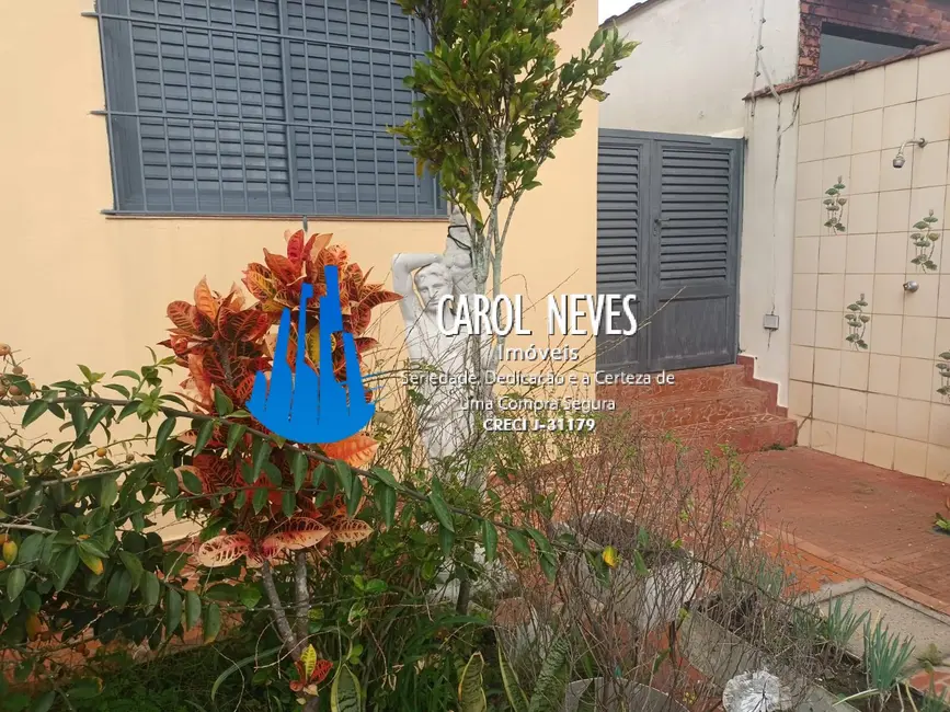 Foto 4 de Casa com 4 quartos à venda, 176m2 em Mongagua - SP