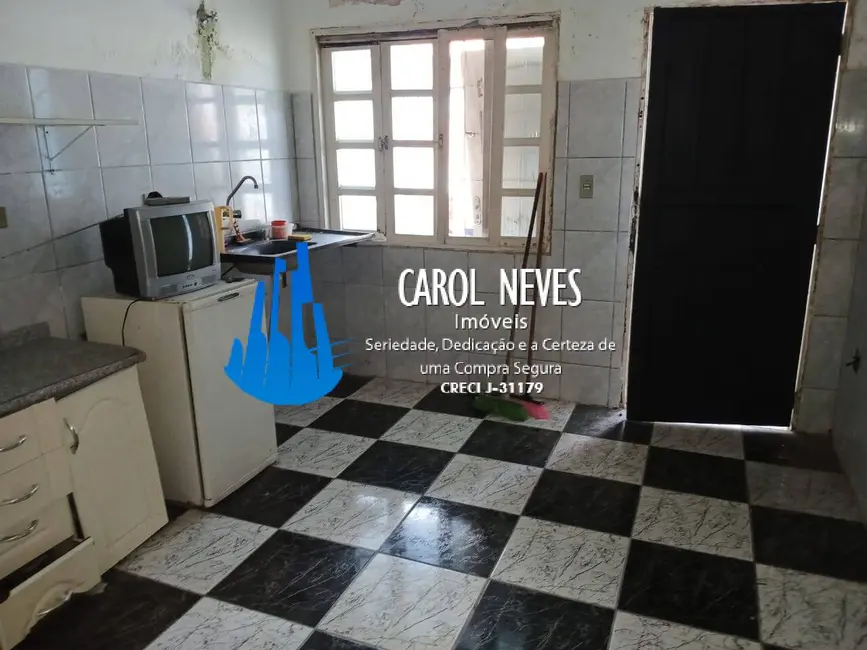 Foto 3 de Kitnet com 1 quarto à venda, 30m2 em Mongagua - SP