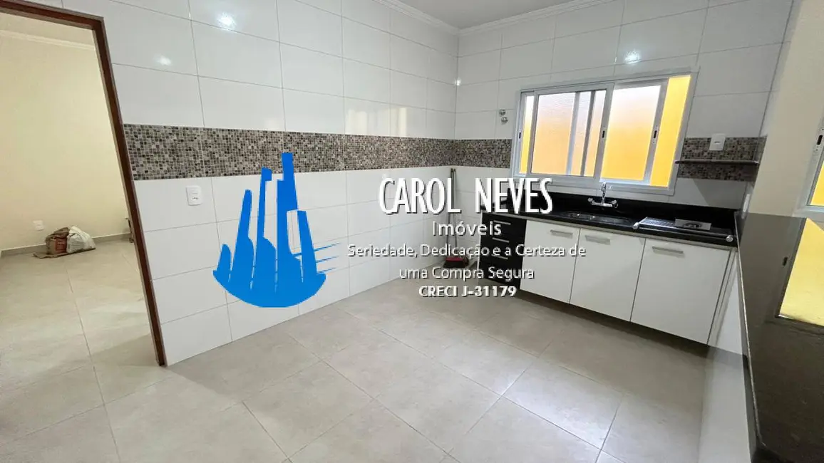 Foto 8 de Casa com 2 quartos à venda, 81m2 em Mongagua - SP
