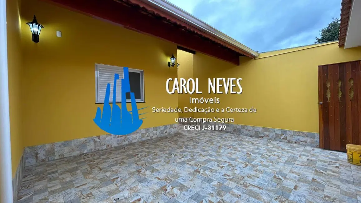 Foto 4 de Casa com 2 quartos à venda, 81m2 em Mongagua - SP