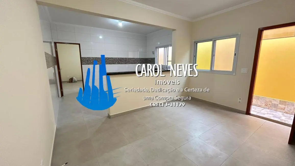 Foto 6 de Casa com 2 quartos à venda, 81m2 em Mongagua - SP