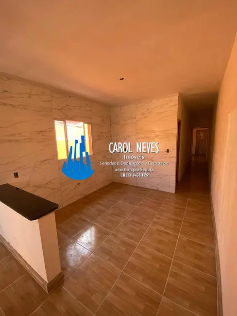 Foto 8 de Casa com 2 quartos à venda, 61m2 em Itanhaem - SP