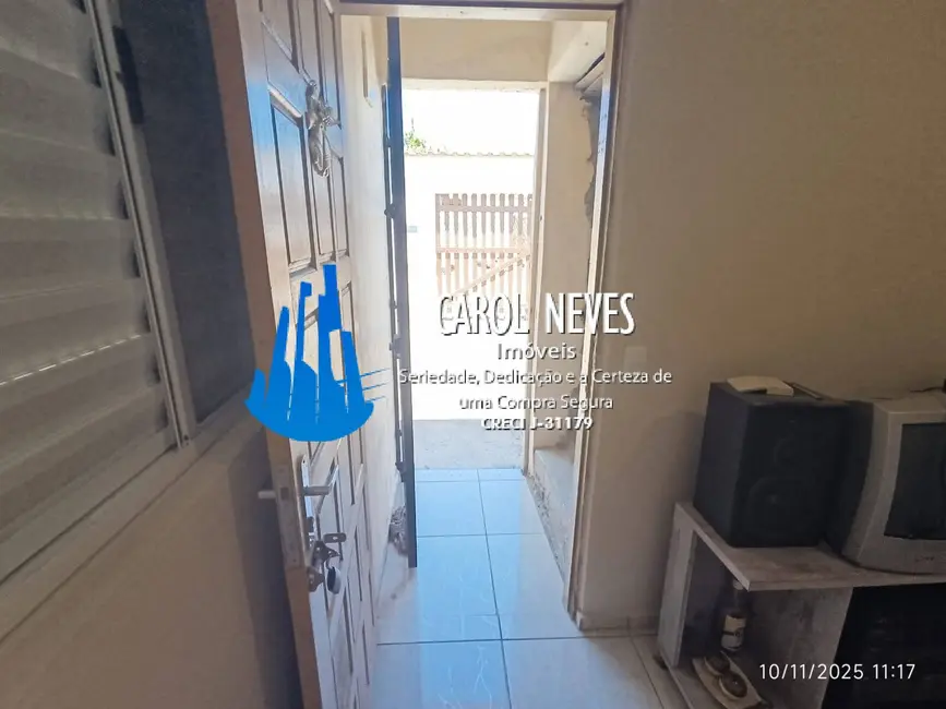 Foto 7 de Casa com 2 quartos à venda, 95m2 em Mongagua - SP