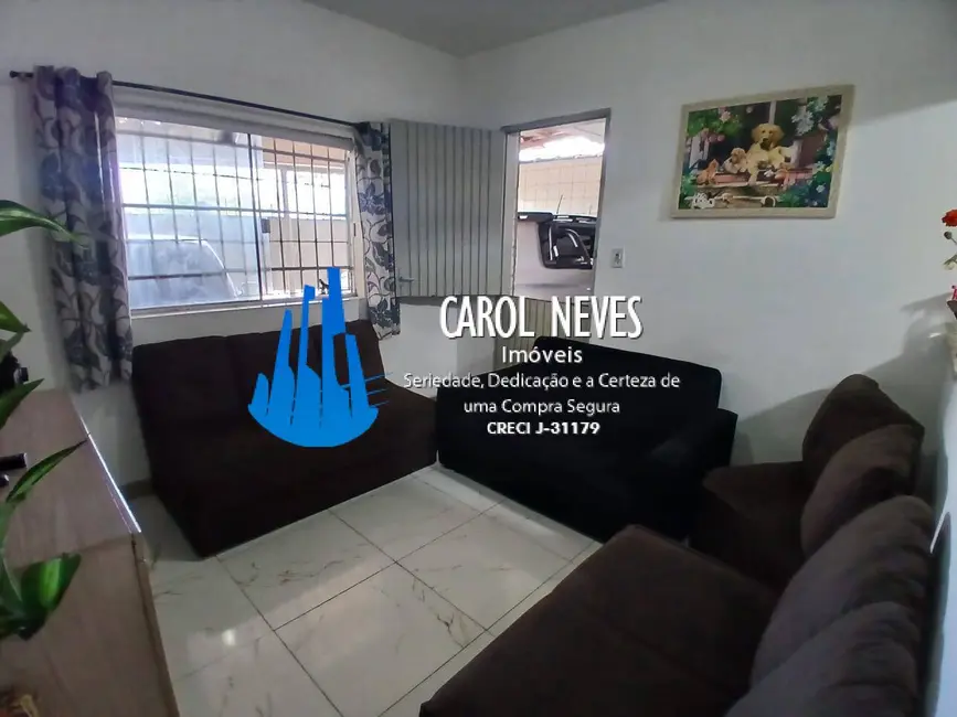 Foto 2 de Casa com 2 quartos à venda, 70m2 em Mongagua - SP