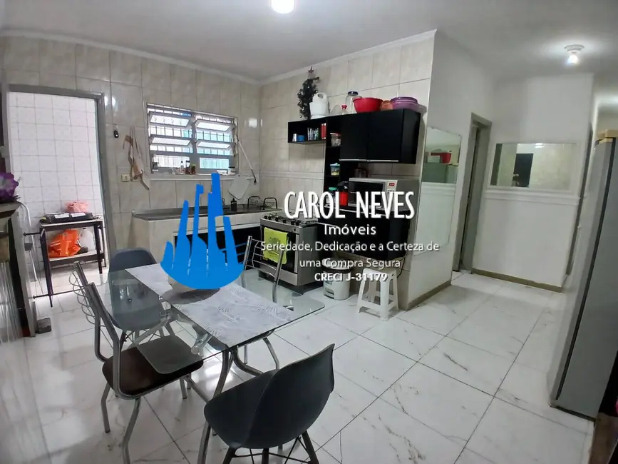 Foto 4 de Casa com 2 quartos à venda, 70m2 em Mongagua - SP