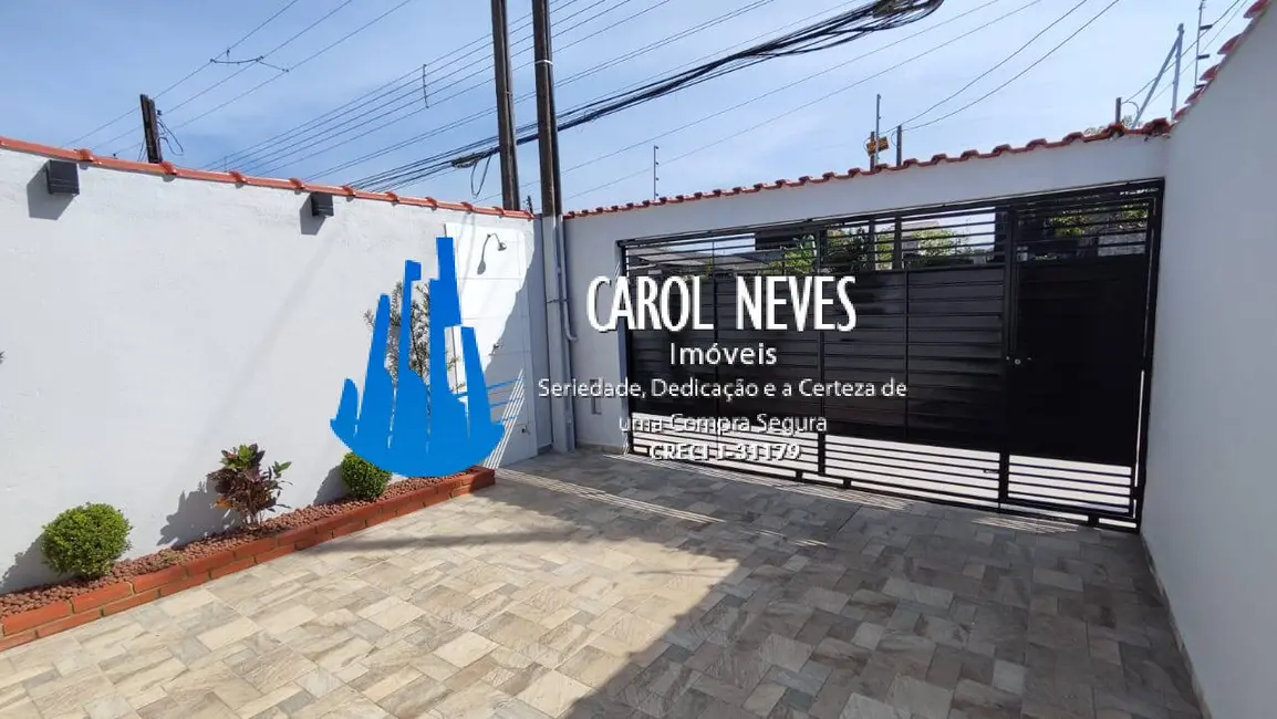 Foto 2 de Casa com 2 quartos à venda, 67m2 em Mongagua - SP