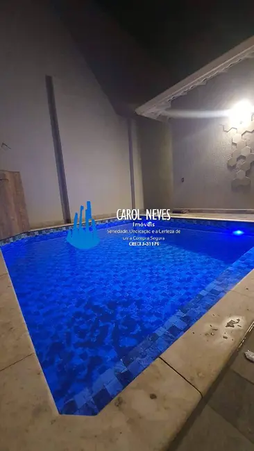 Casa com 4 quartos à venda, 130m2 em Caiçara, Praia Grande - SP - imagem 3 Foto 3 de Casa com 4 quartos à venda, 130m2 em Caiçara, Praia Grande - SP