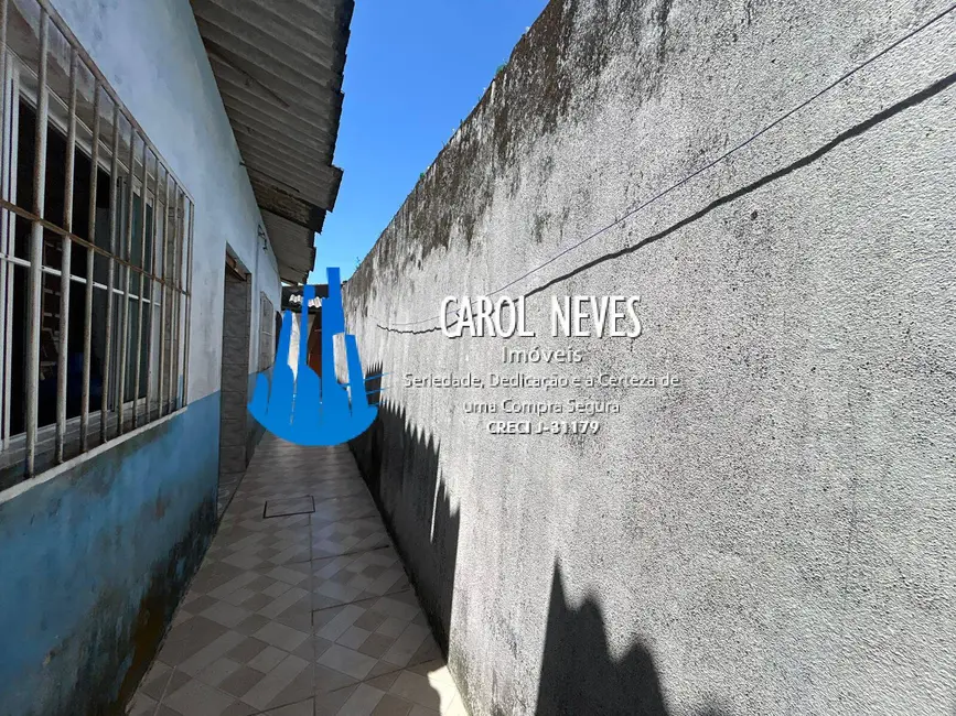 Foto 9 de Casa com 2 quartos à venda, 65m2 em Mongagua - SP