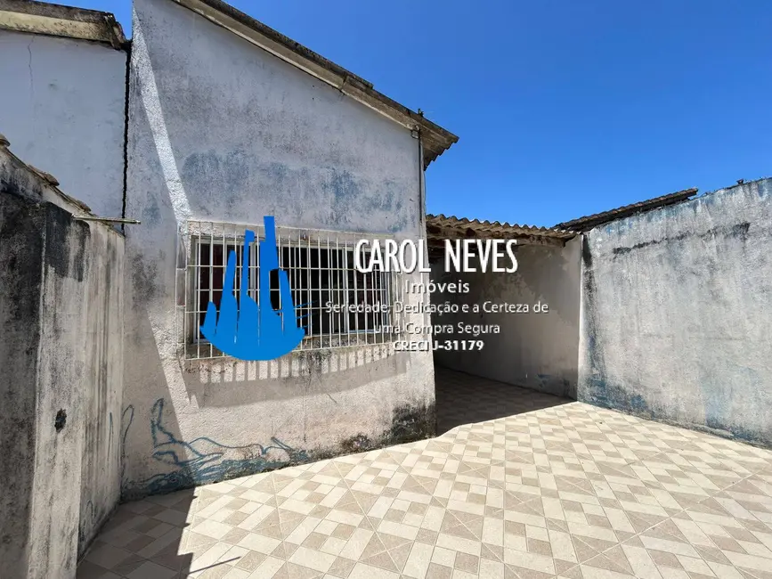 Foto 2 de Casa com 2 quartos à venda, 65m2 em Mongagua - SP