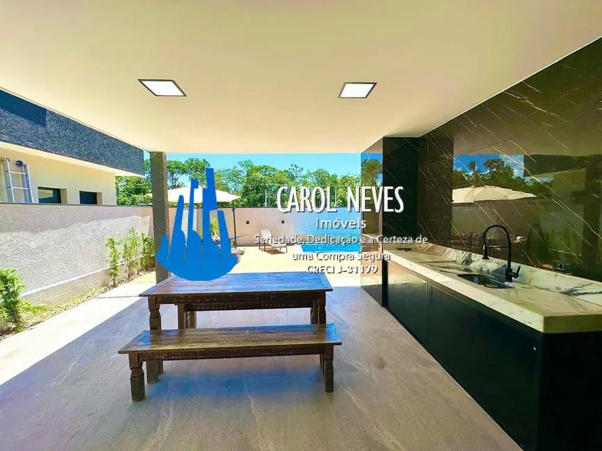 Foto 8 de Casa com 3 quartos à venda, 181m2 em Peruibe - SP