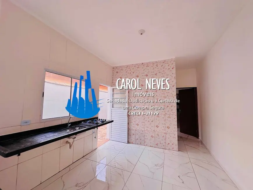Foto 5 de Casa com 2 quartos à venda, 60m2 em Itanhaem - SP