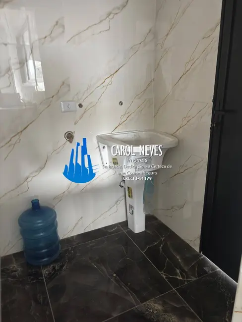 Foto 2 de Casa com 2 quartos à venda, 78m2 em Itanhaem - SP