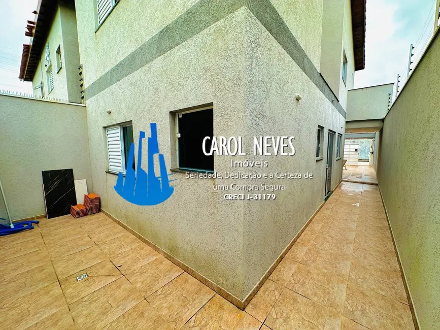 Foto 6 de Sobrado com 4 quartos à venda, 115m2 em Itanhaem - SP