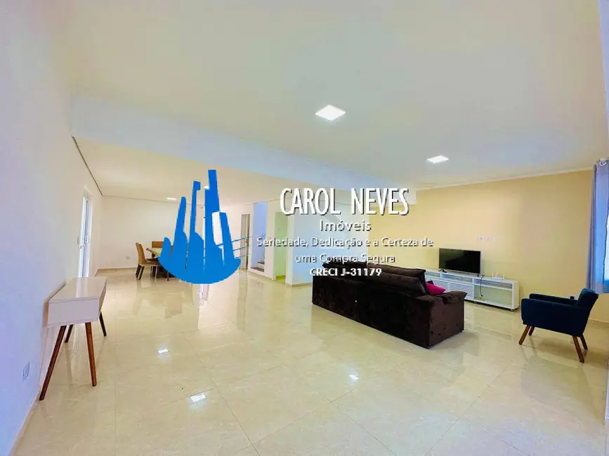 Foto 6 de Sobrado com 4 quartos à venda, 310m2 em Itanhaem - SP