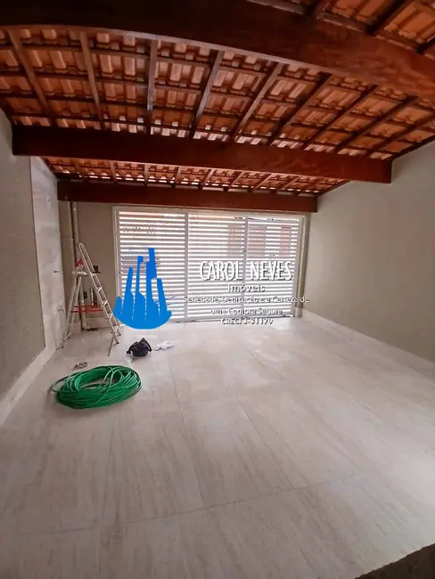 Foto 3 de Casa com 3 quartos à venda, 118m2 em Mongagua - SP