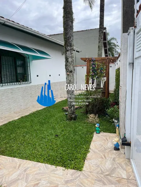 Foto 5 de Casa com 3 quartos à venda, 160m2 em Itanhaem - SP