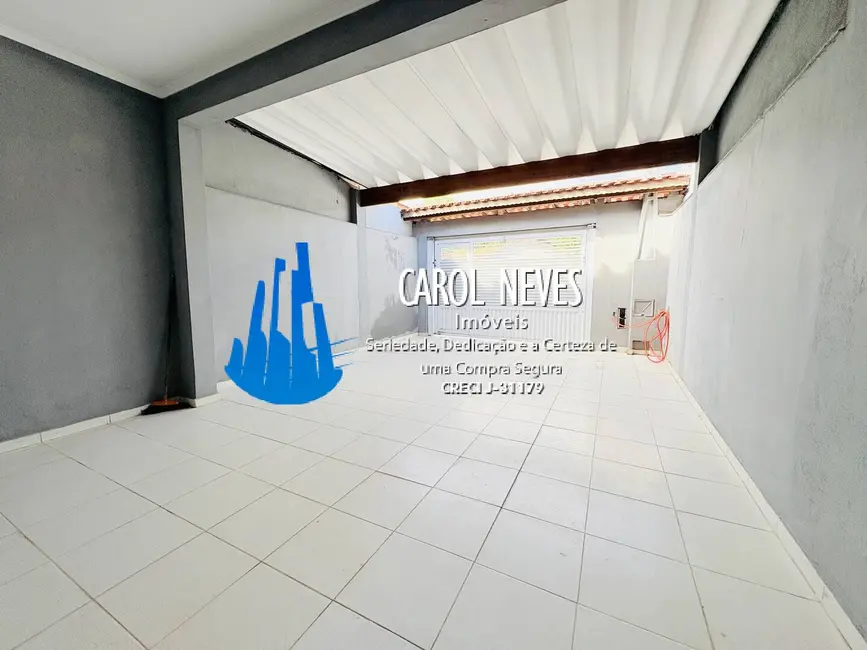 Foto 3 de Casa com 2 quartos à venda, 76m2 em Maracanã, Praia Grande - SP