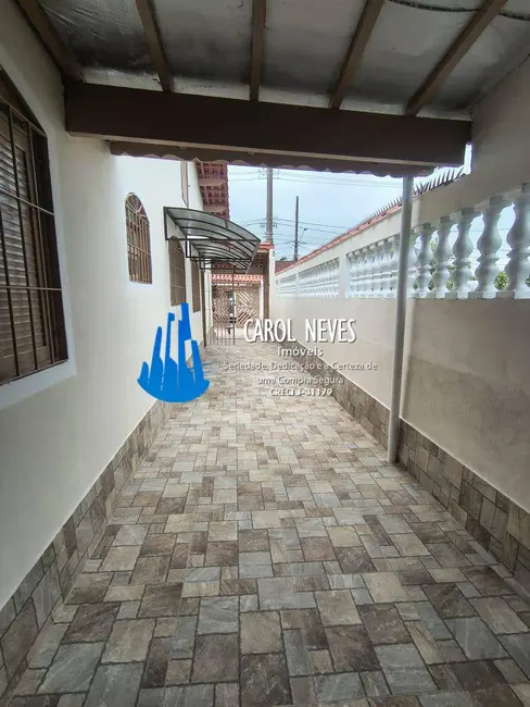 Foto 4 de Casa com 2 quartos à venda, 70m2 em Mongagua - SP