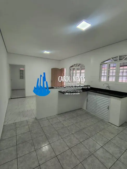 Foto 7 de Casa com 2 quartos à venda, 70m2 em Mongagua - SP