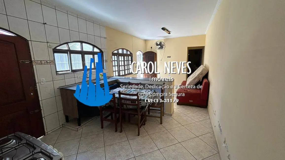 Foto 8 de Casa com 2 quartos à venda, 150m2 em Mongagua - SP