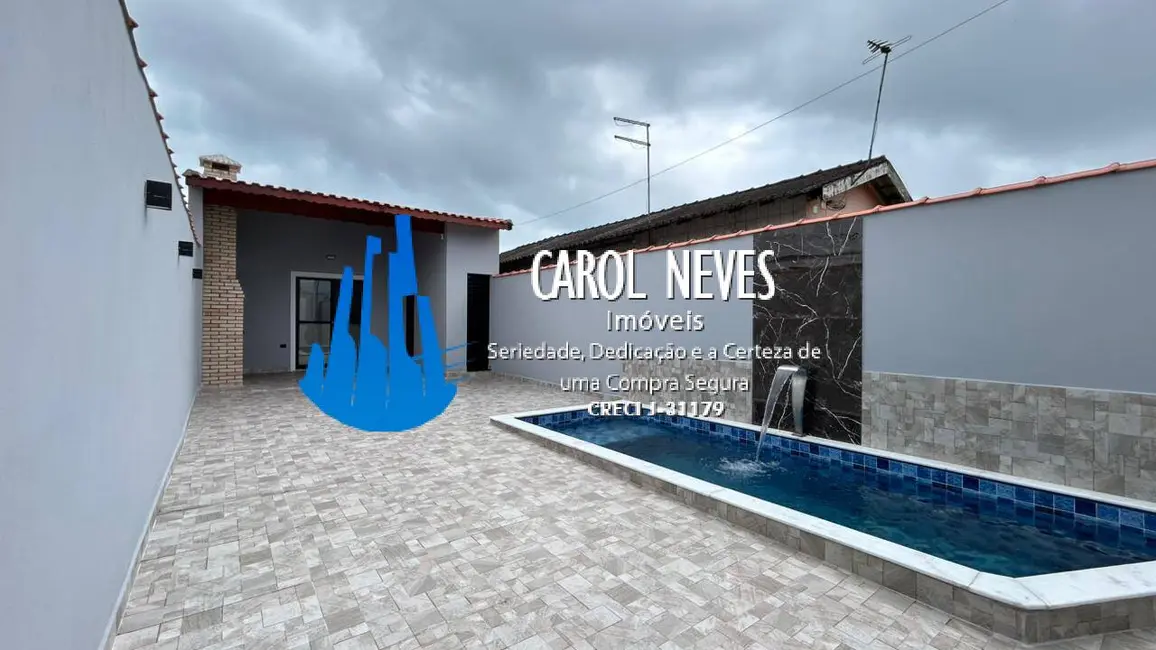 Foto 2 de Casa com 2 quartos à venda, 83m2 em Mongagua - SP