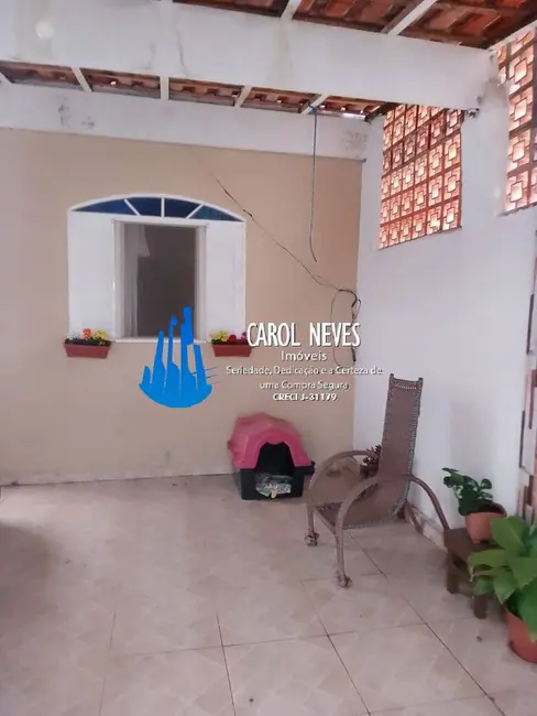 Foto 2 de Casa com 2 quartos à venda, 95m2 em Mongagua - SP