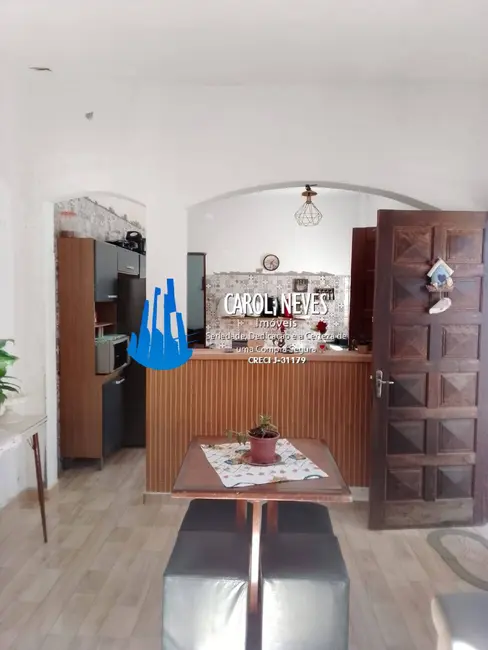 Foto 4 de Casa com 2 quartos à venda, 95m2 em Mongagua - SP