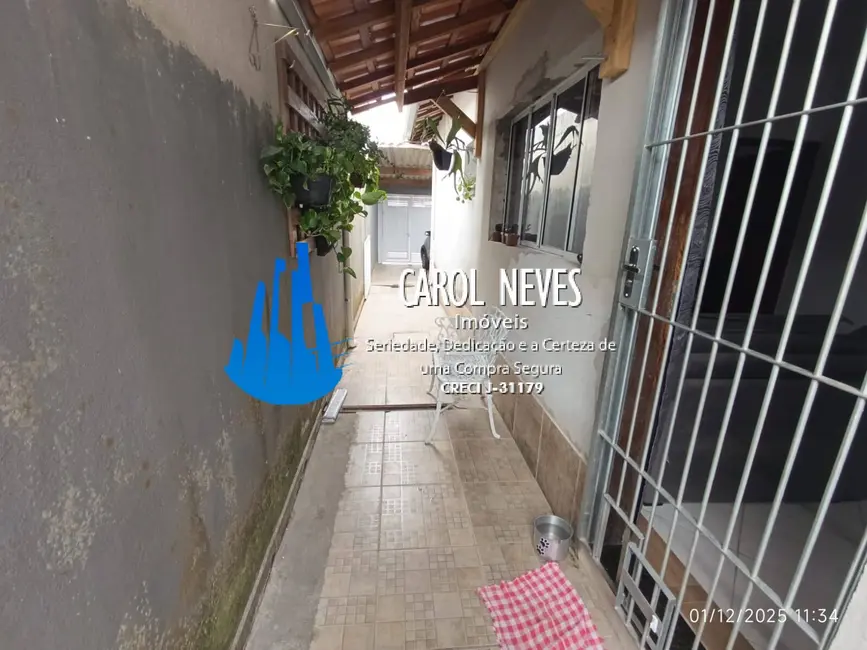 Foto 4 de Casa com 2 quartos à venda, 62m2 em Mongagua - SP