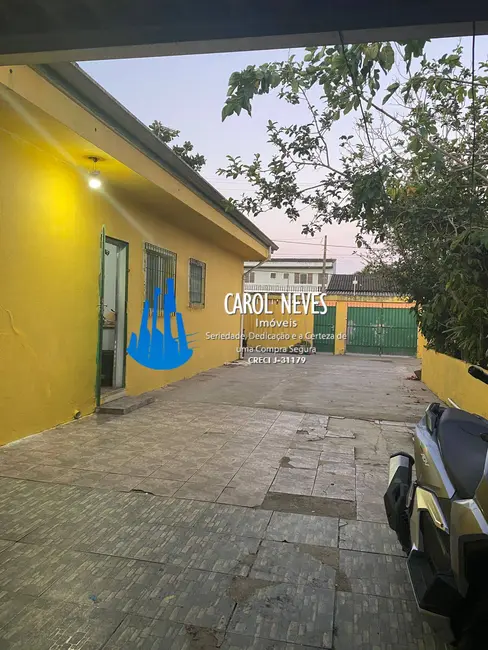 Foto 3 de Casa com 2 quartos à venda, 66m2 em Itanhaem - SP