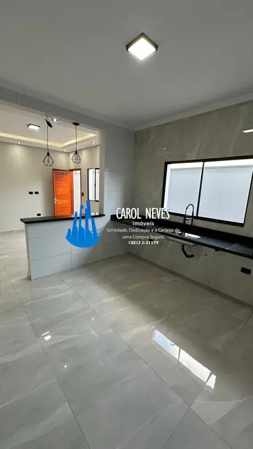 Foto 6 de Casa com 2 quartos à venda, 73m2 em Mongagua - SP